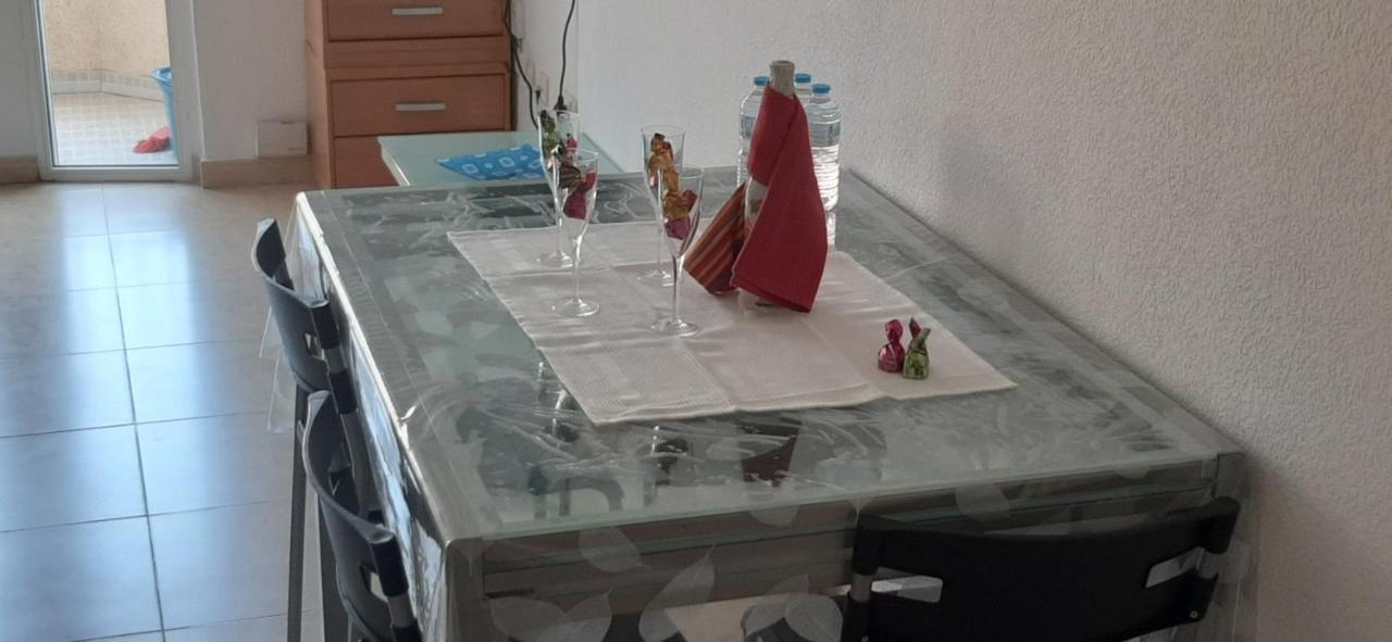 Sant Pere 166 Apartment El Campello Luaran gambar